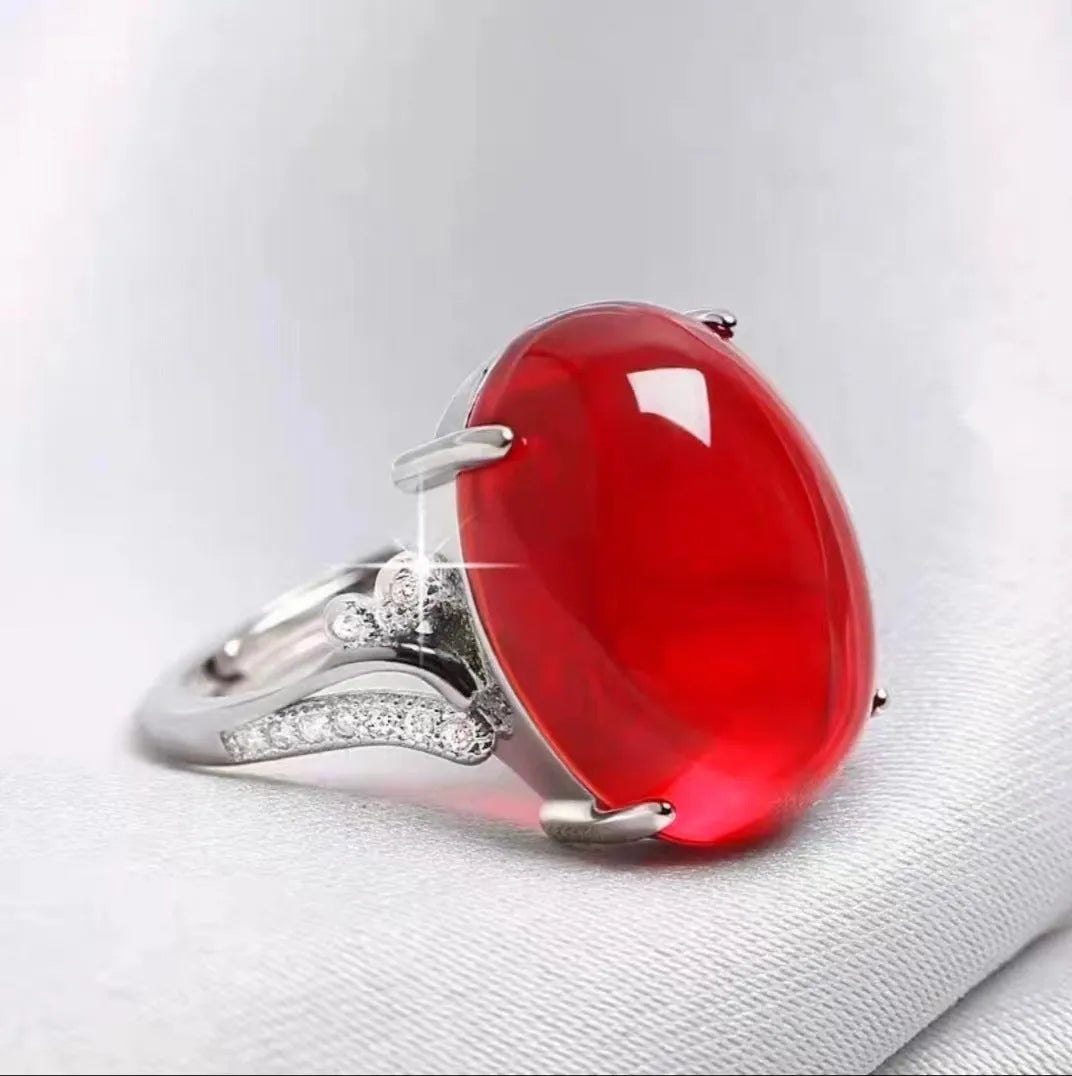 Adjustable alloy ring with geometric patterns in black, blue, green, red, or yellow colours