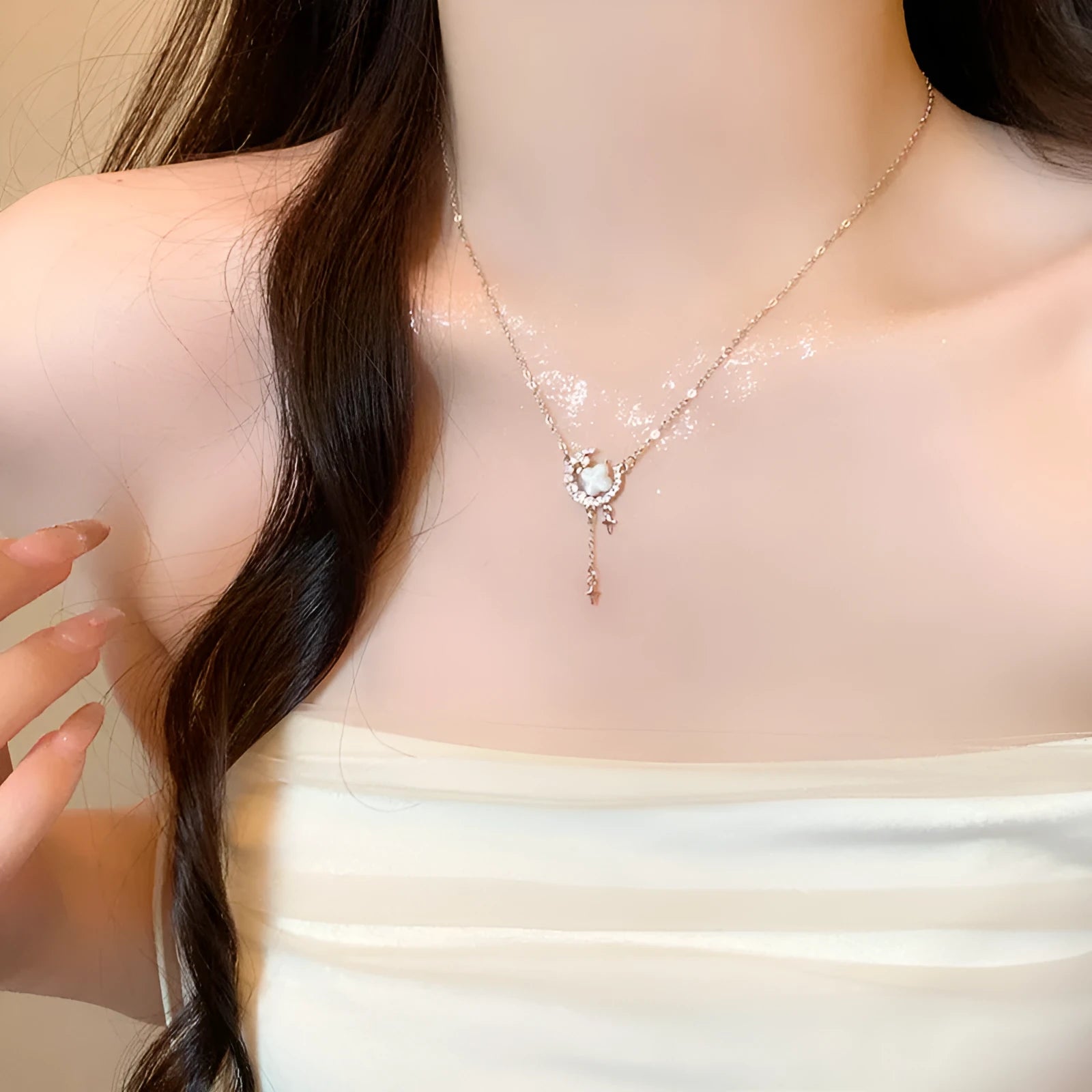 Women's star moon zirconium necklace on adjustable copper chain in gold or silver finish