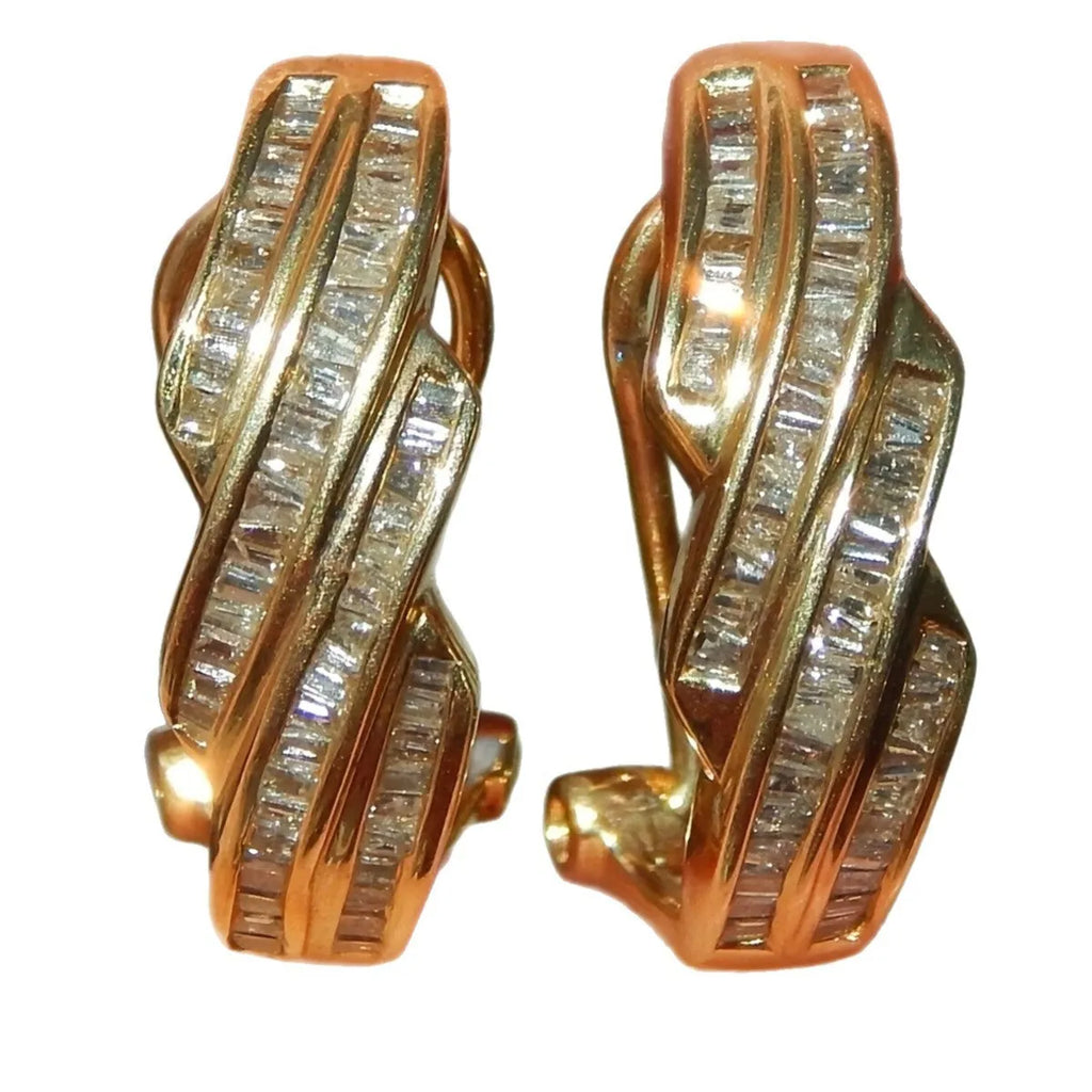 Geometric gold-colour copper earrings with round elements in retro style