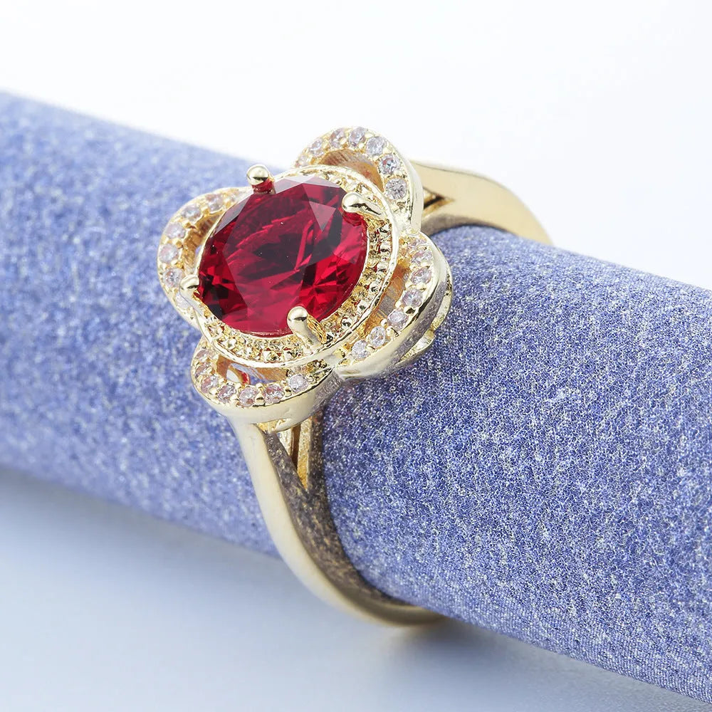 Copper fruit motif ring with inlaid zircon stone for men and women.