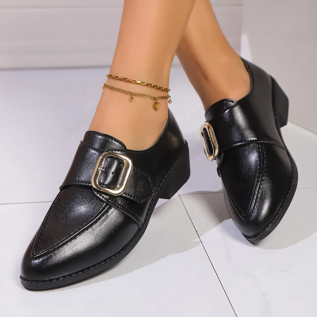 Women's British-style leather shoes with decorative bow detail and pointed toe in multiple colour options