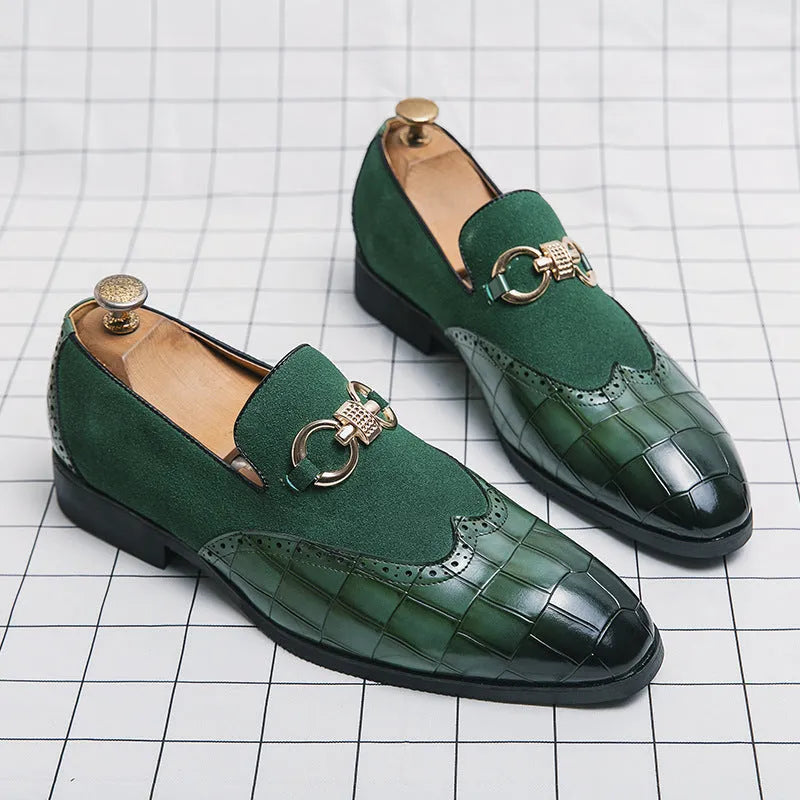 Men's black Korean style business casual shoes with pointed toe and sewing line details