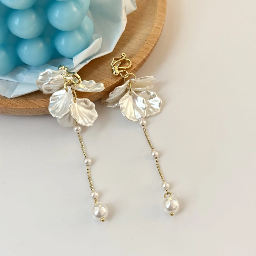 Women's shell pearl tassel earrings with 8.8cm length and multiple clip options