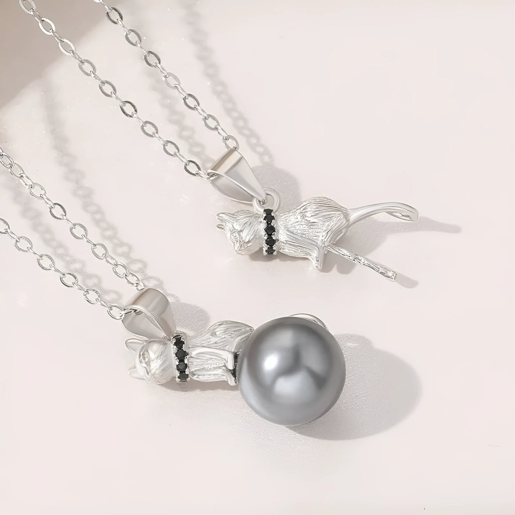 925 sterling silver cat pendant necklace with clavicle-length chain and electroplated finish