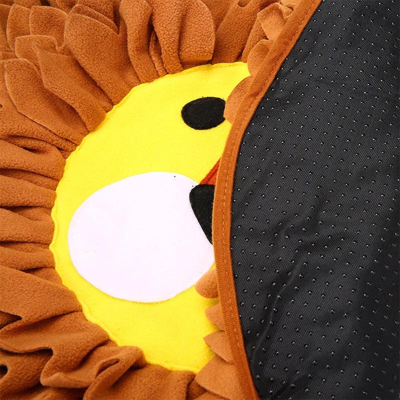 Brown Lion Sniffing Pad with textured Yizhiwen surface for hiding pet food.