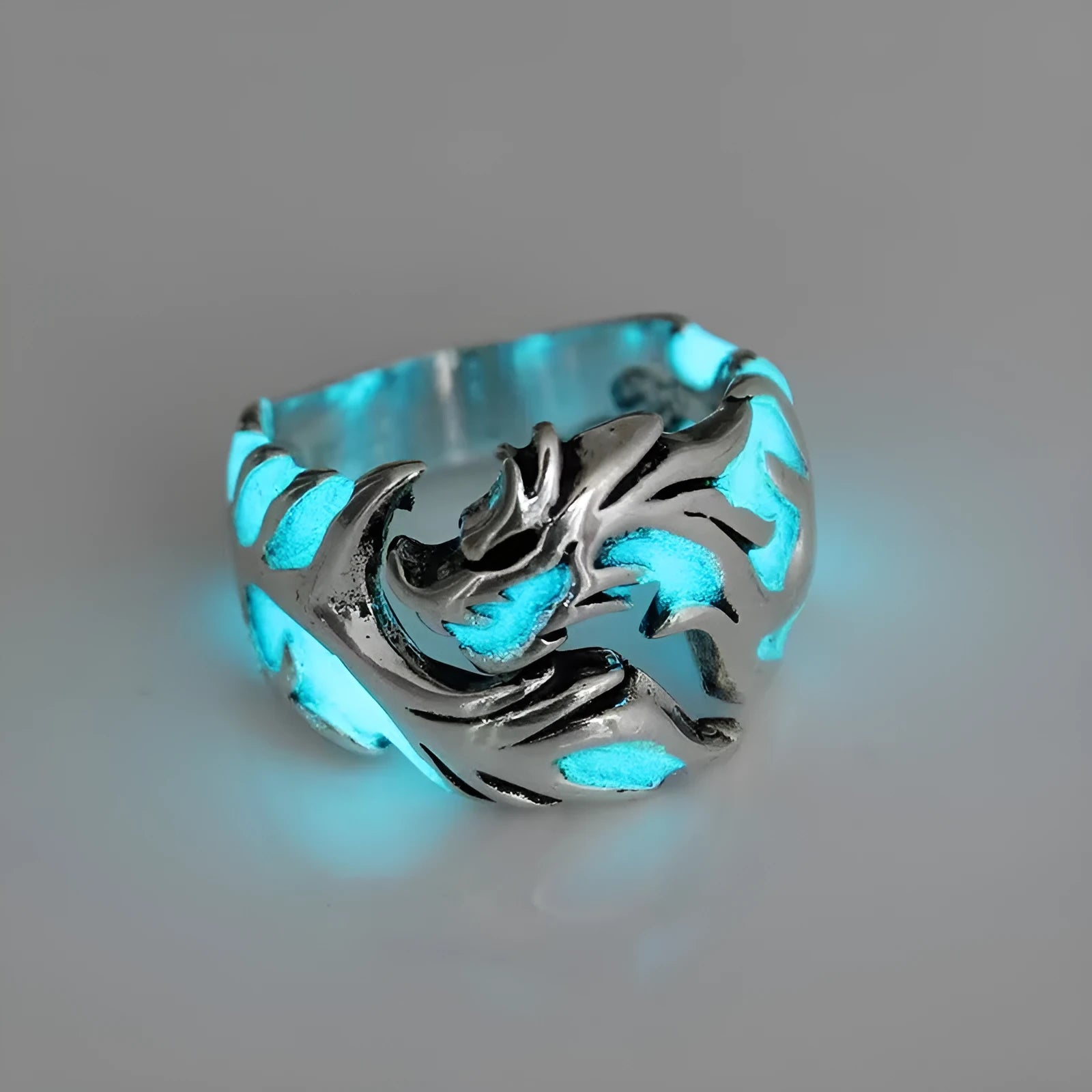 Chinese dragon pattern adjustable ring in archaism silver blue and green colour