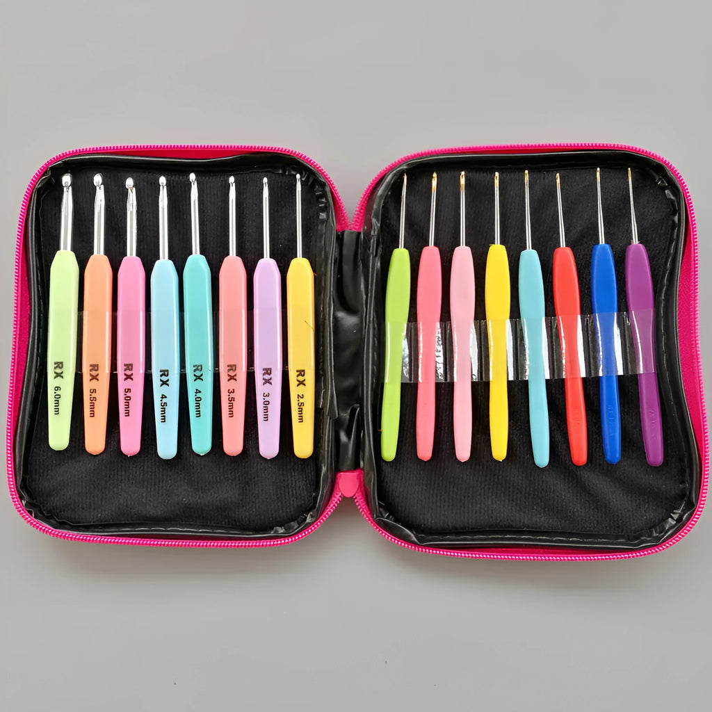 Complete set of 16 crochet hooks with soft and hard handles in storage bag