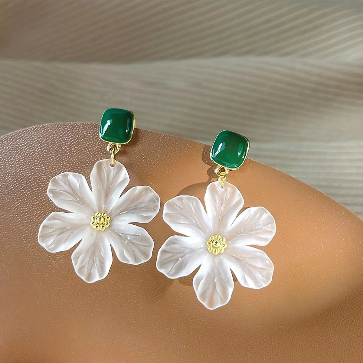 Dark green needle flowers sweet earrings with floral design and sterling silver alloy construction