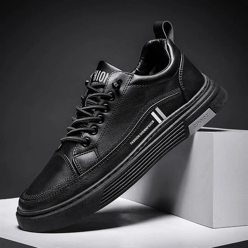 Men's low-top white skateboard shoes with elastic band closure and rubber sole
