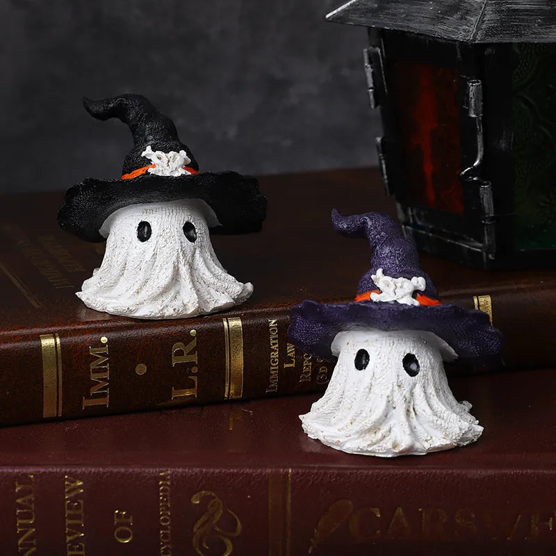 Resin wizard hat ornament in black and purple colours for Halloween and Christmas decorations