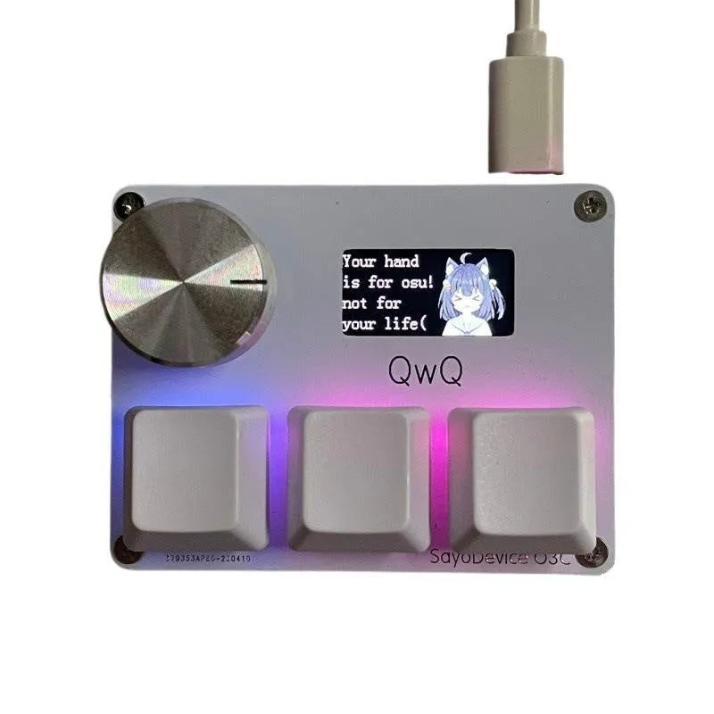 Magnetic axis Hall effect numeric game keyboard with colour screen and programmable knob in black, pink, silver or white.