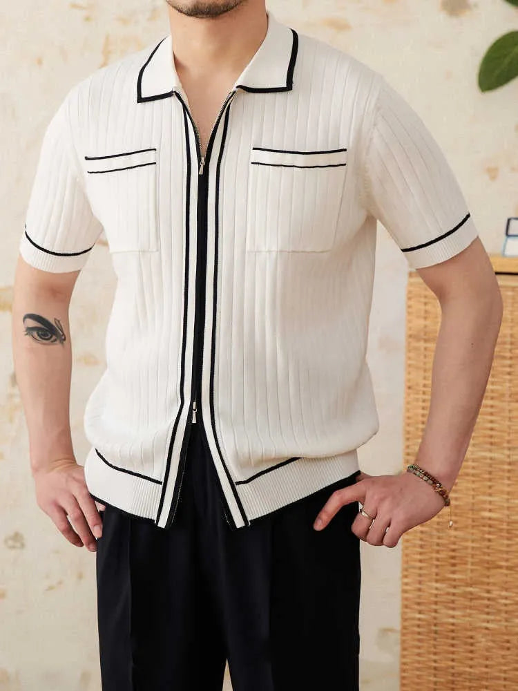 Slim fit black knitting polo shirt with elastic lapel collar and short sleeves