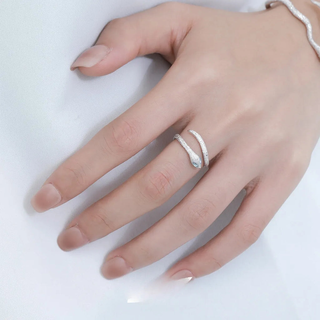 Women's adjustable silver ring with snake design in electroplated platinum colour