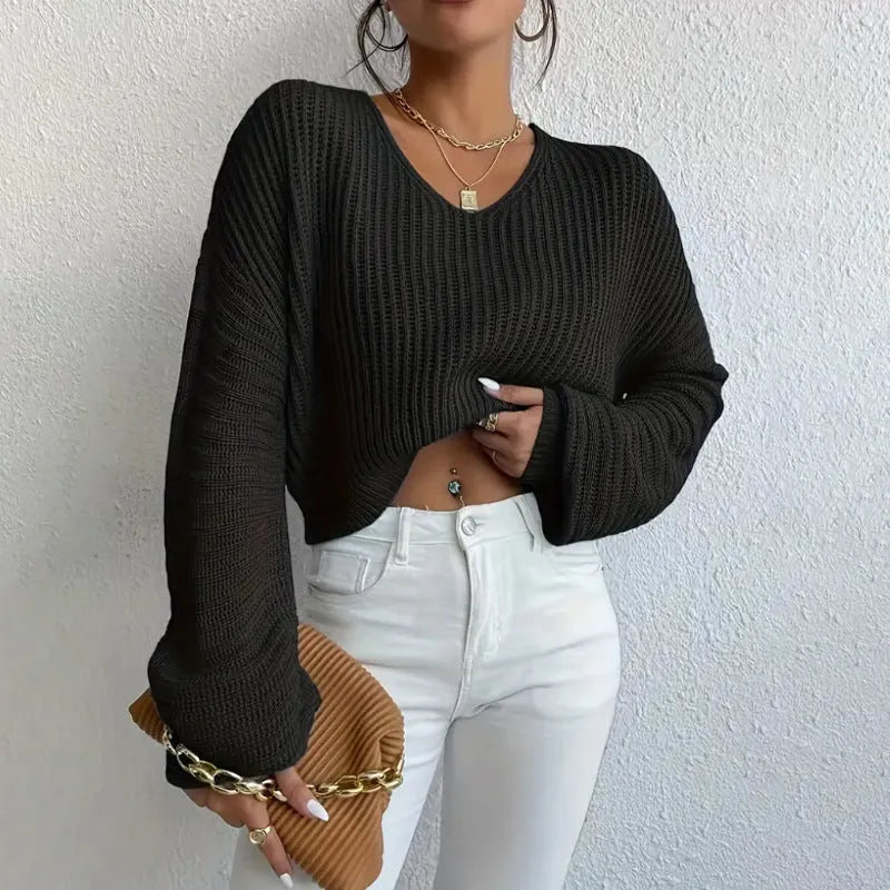 Women's solid colour long sleeve pullover in loose casual fit