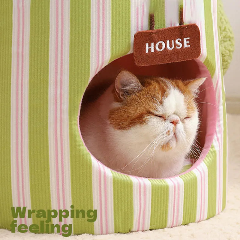 Green cauliflower-shaped 3D enclosed pet house with one entry hole, soft cushion, and washable lining for small dogs or cats.