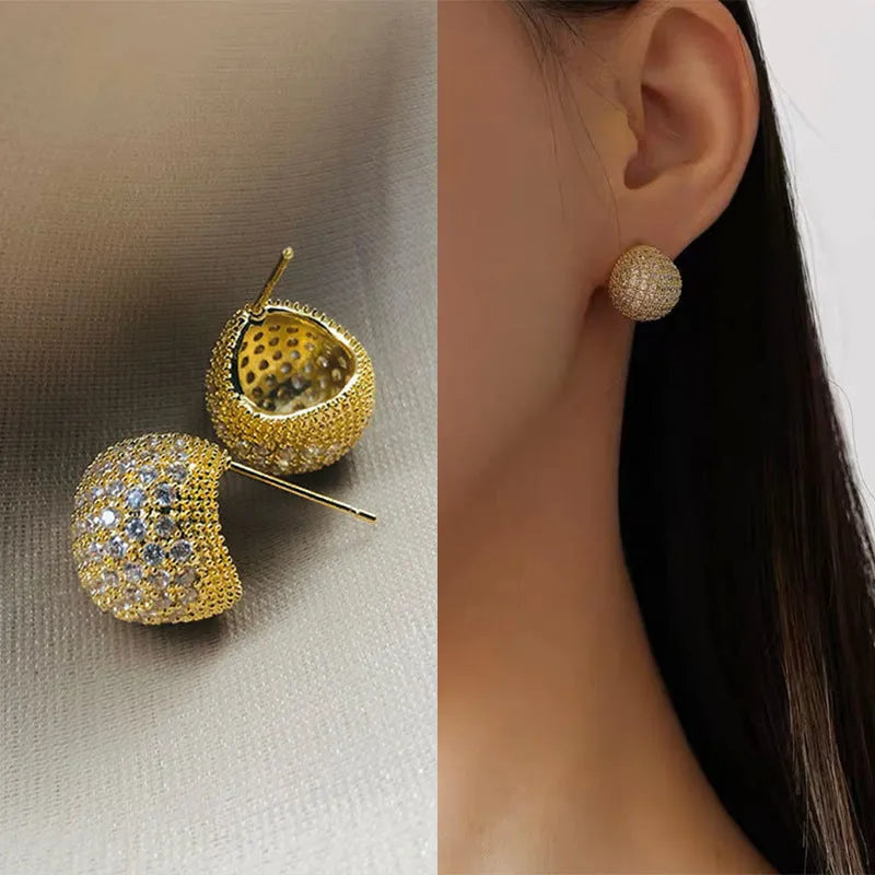 Geometric drop earrings with diamond-set little golden bean pattern in gold or white colour as ear clips