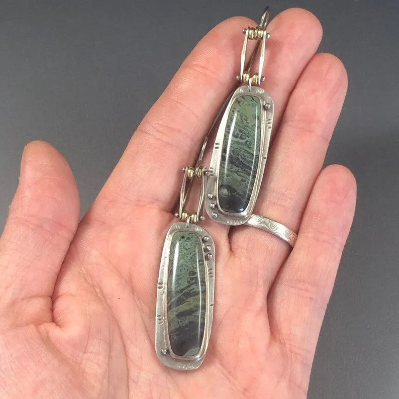 Simple geometric two-colour marble pattern alloy earrings with alloy posts and backs