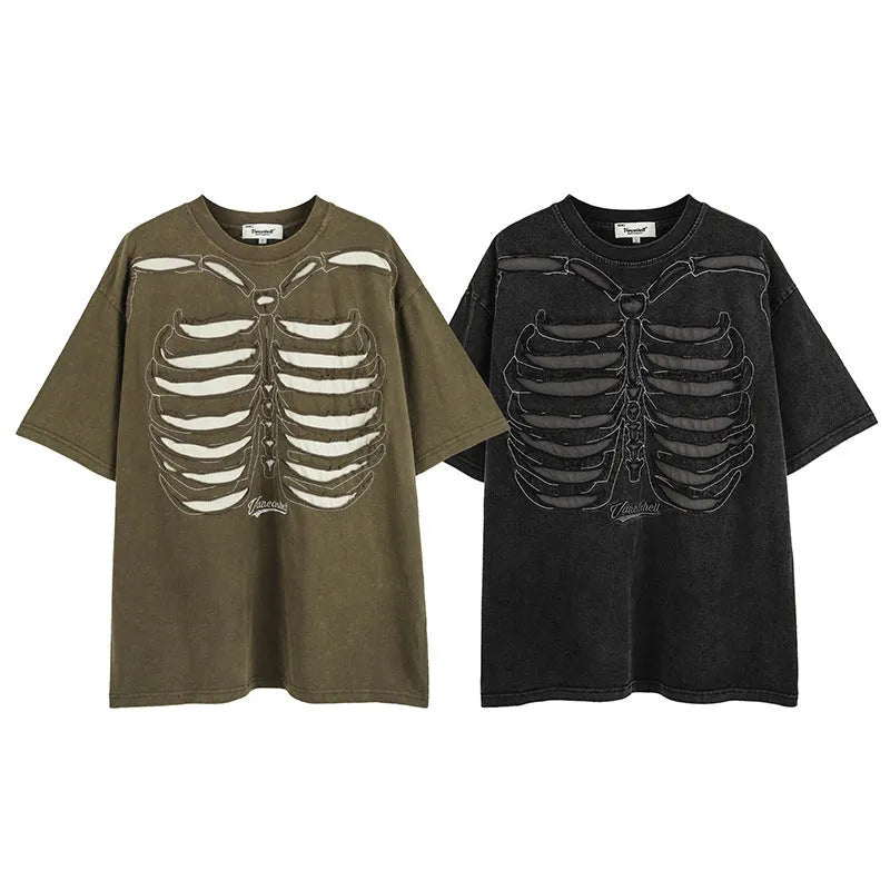 Skull print short sleeve pullover in black or brown with loose fit and drop shoulder sleeves