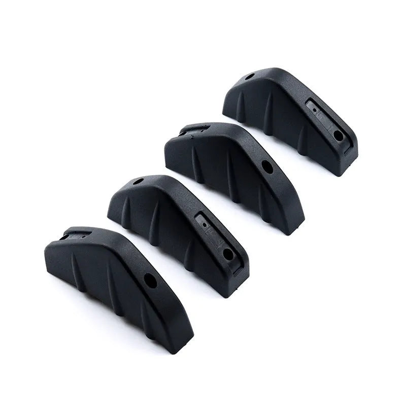 Universal triangular rear spoiler in black carbon fibre finish with 15cm size for car body kits