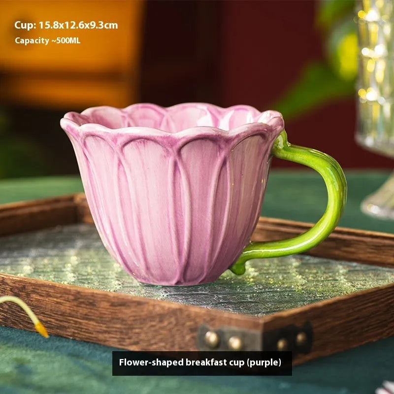 Ceramic breakfast cup with pastoral flower pattern in 500ml capacity
