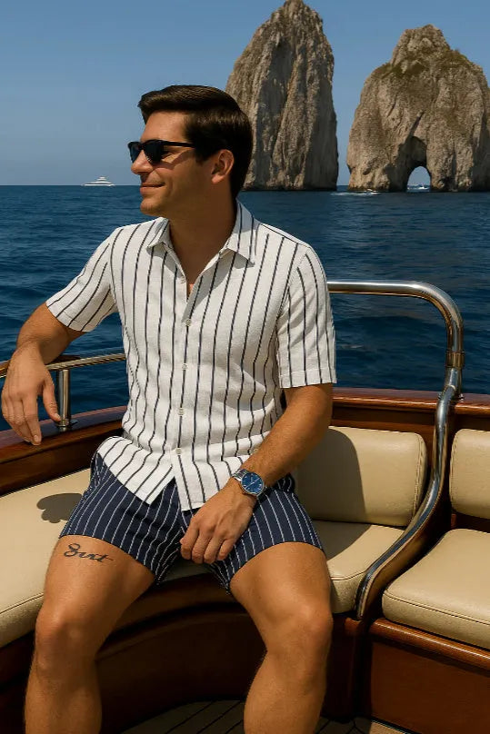 Men's beach shirt and shorts set in four-sided elastic fabric with light mature casual styling