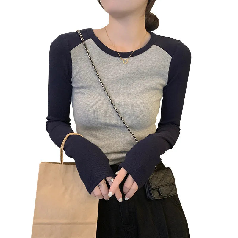 Dark blue oversized women's viscose top with embroidery and long princess sleeves