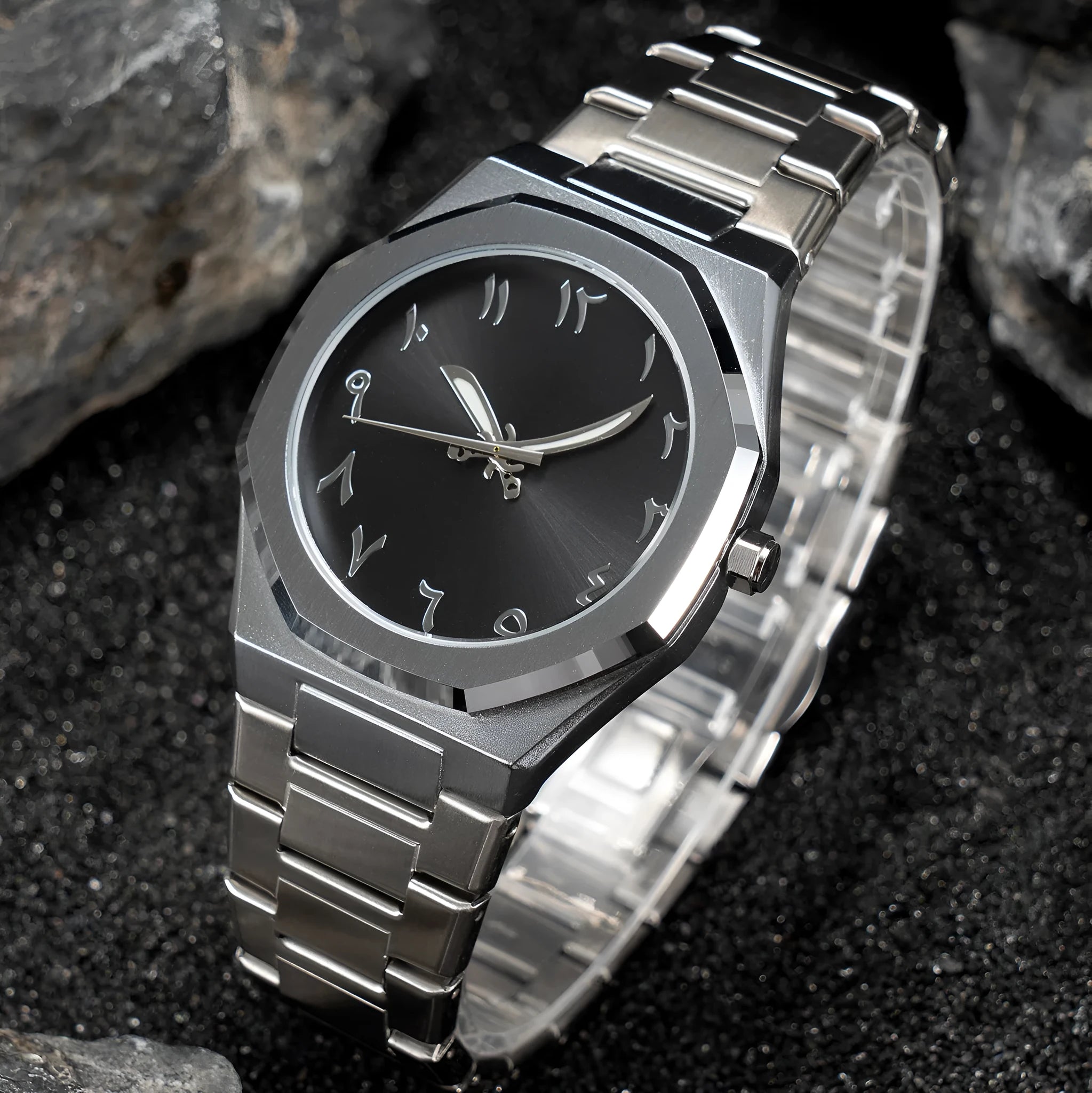 Men's steel business casual quartz watch with 10mm thickness in black silver scale colour