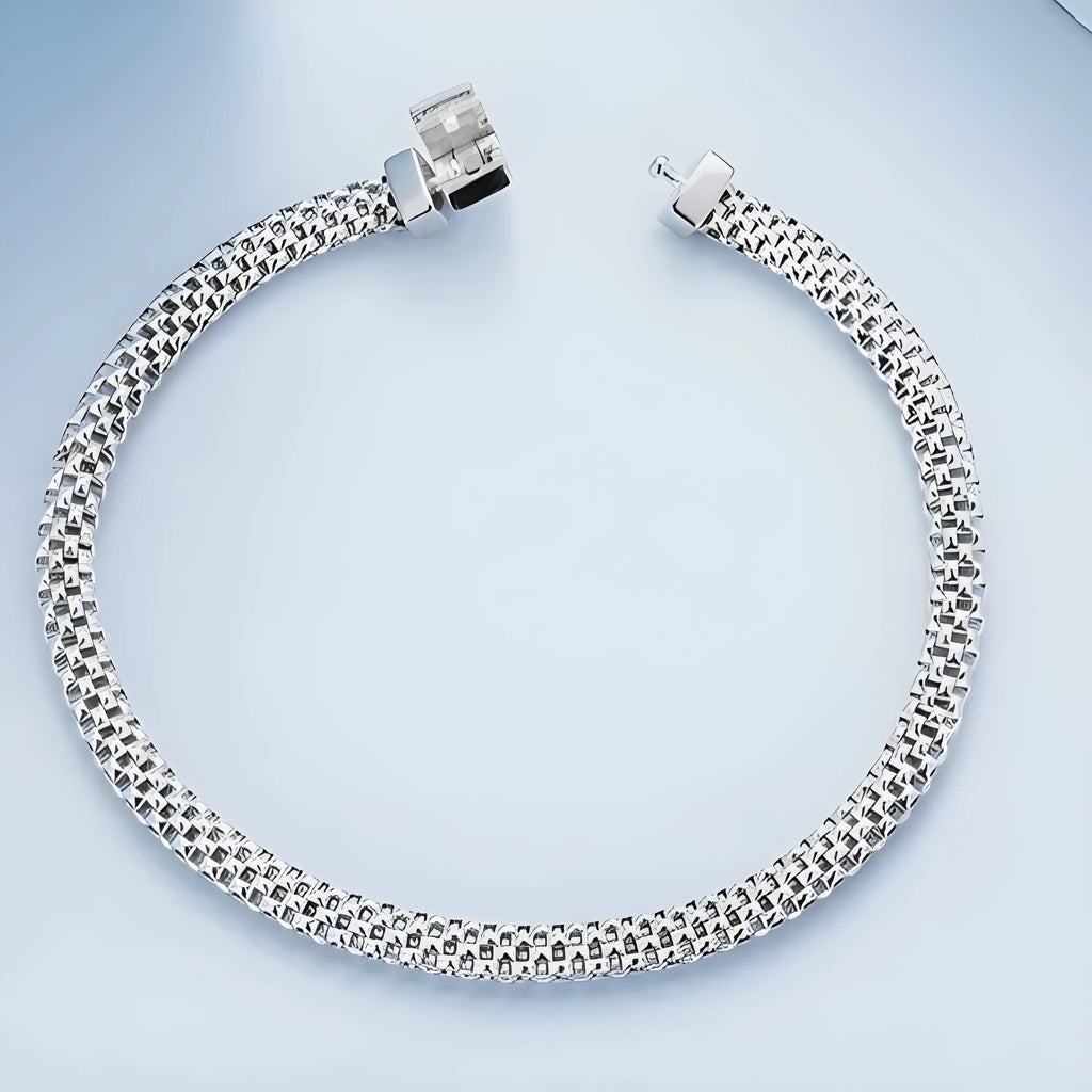 925 silver electroplated chain bracelet shown in 17cm, 19cm and 21cm lengths with simple trend styling