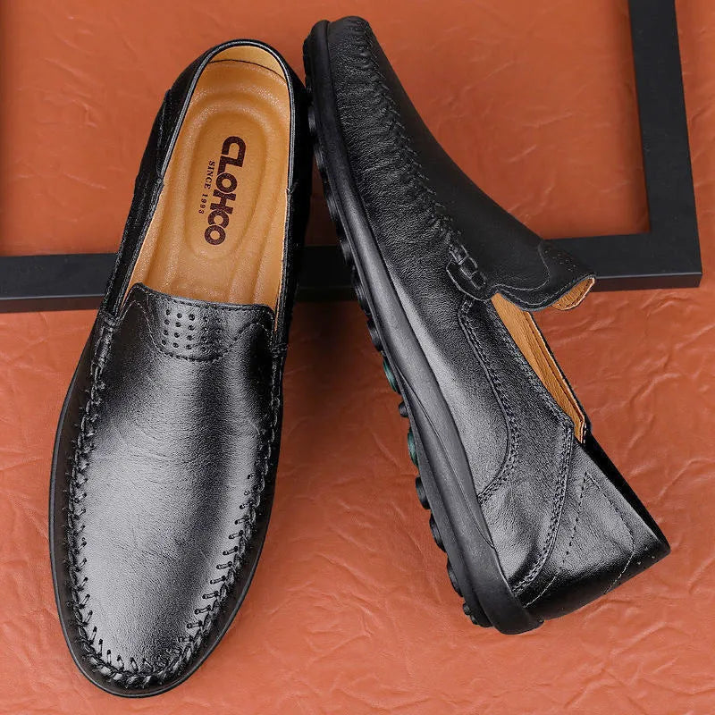 Men's round-toe casual leather shoes in cowhide with a flat rubber sole