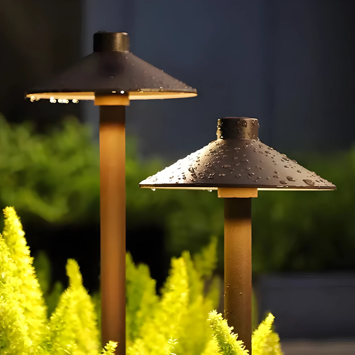220V 7W aluminium IP65 outdoor floor lamp in brown or black, base or floor-outlet model
