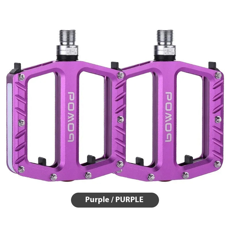 Aluminium alloy bicycle luminous pedals with 710LED illumination in five colour options