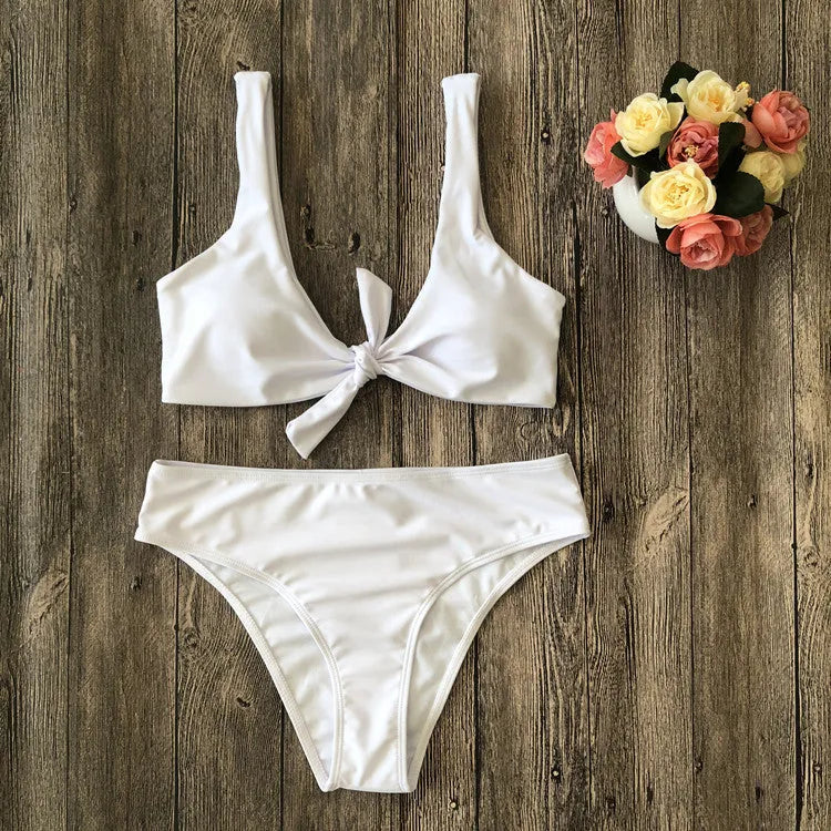 Polyester bikini set in five colour options with sleeveless top and matching bottoms