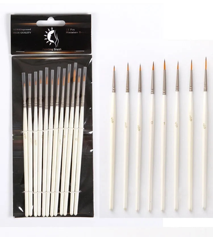 Set of 12 fluorescent pearl white nylon wool hook art brushes in a solid wood pen holder.