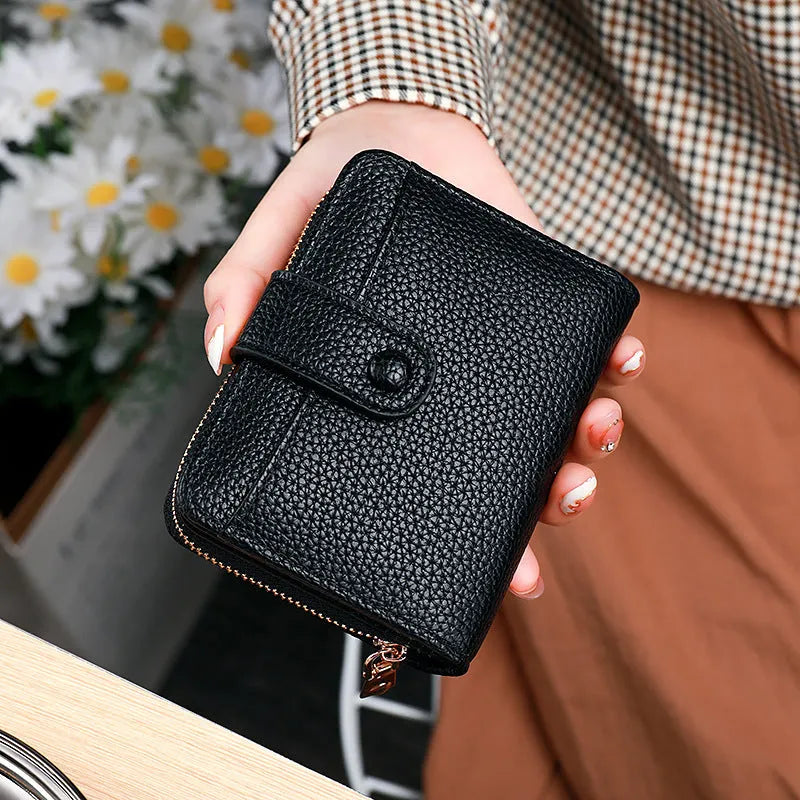 Lychee pattern embossed organ short wallet with twelve card slots and coin purse