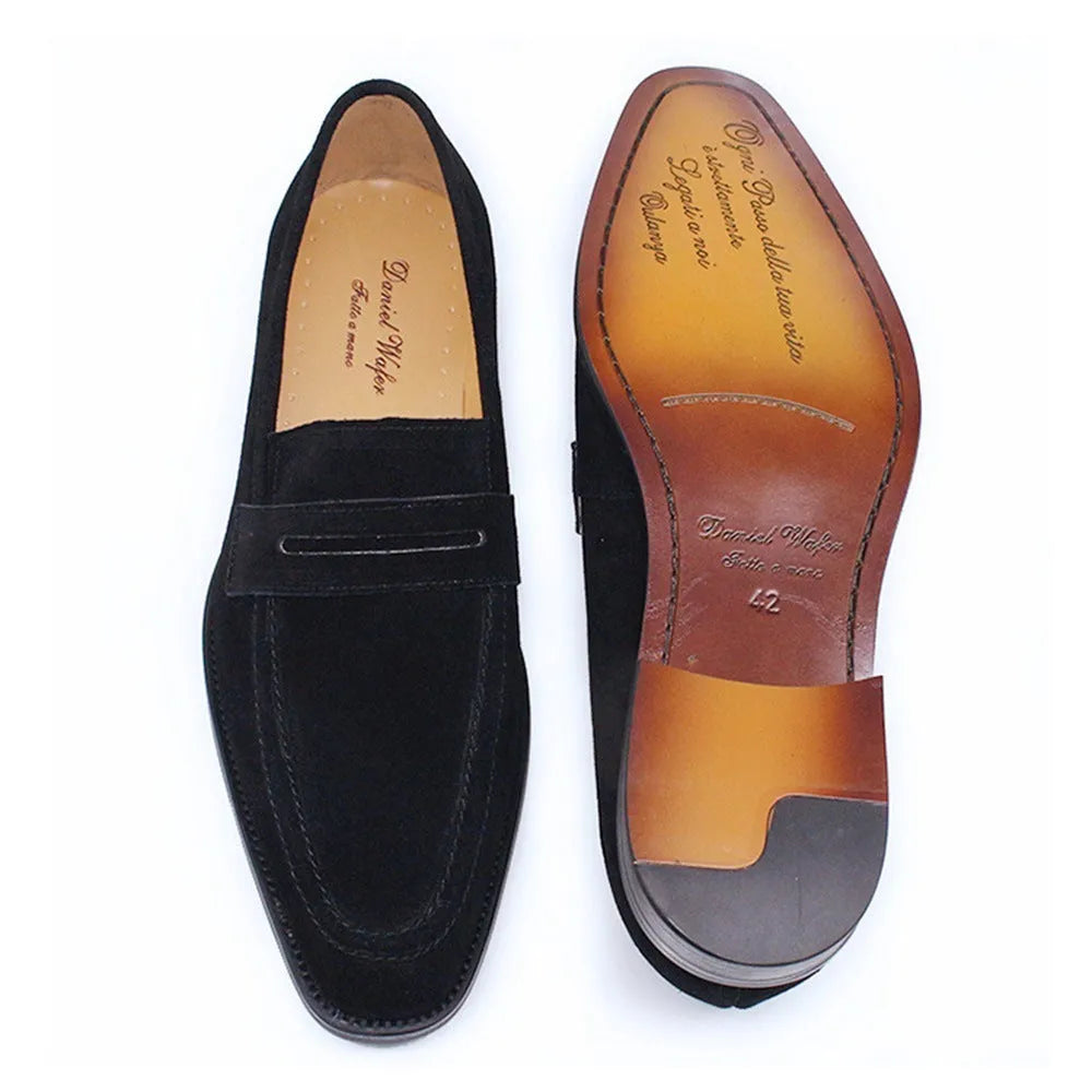Men's cowhide leather slip-on casual shoes with rubber sole, black or brown, sizes 39 to 46