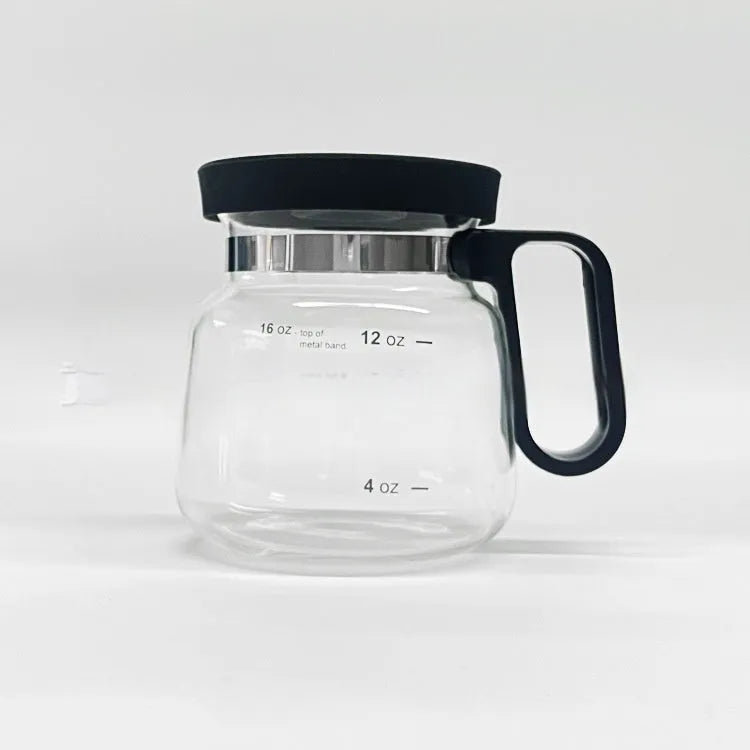 Transparent borosilicate glass coffee maker with grey silicone sleeve cover