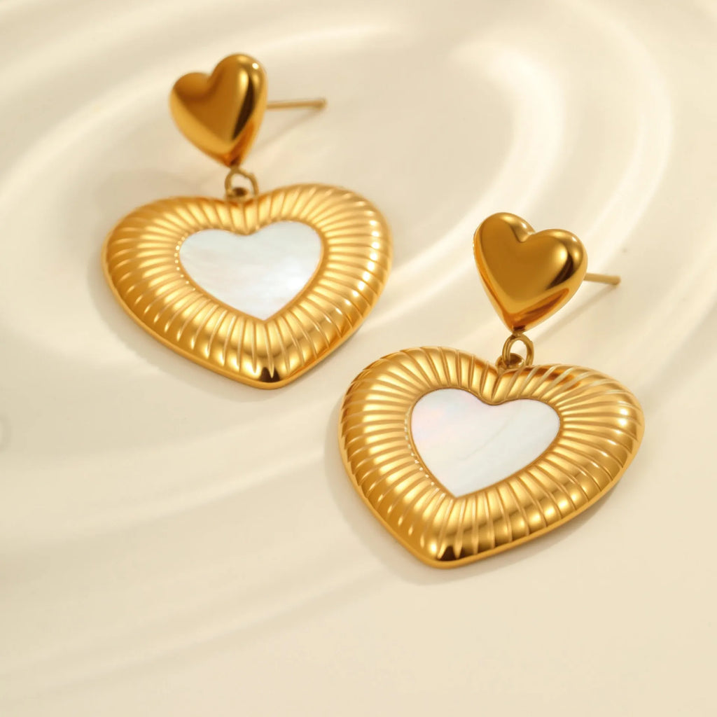 Women's heart-shaped fritillary earrings in stainless steel with white electroplated finish and gold details