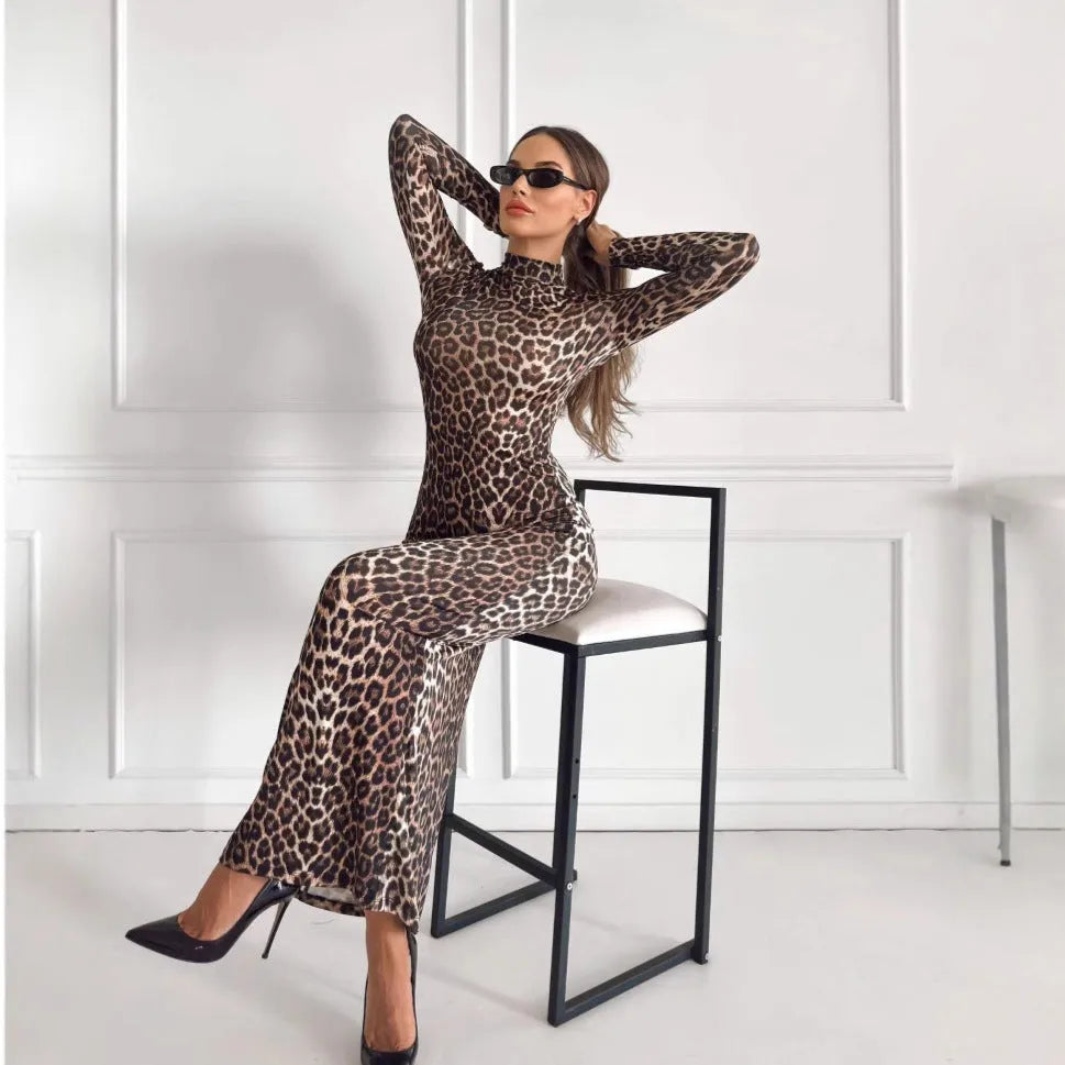 Leopard print long dress with stand collar and long sleeves in milk silk polyester fabric