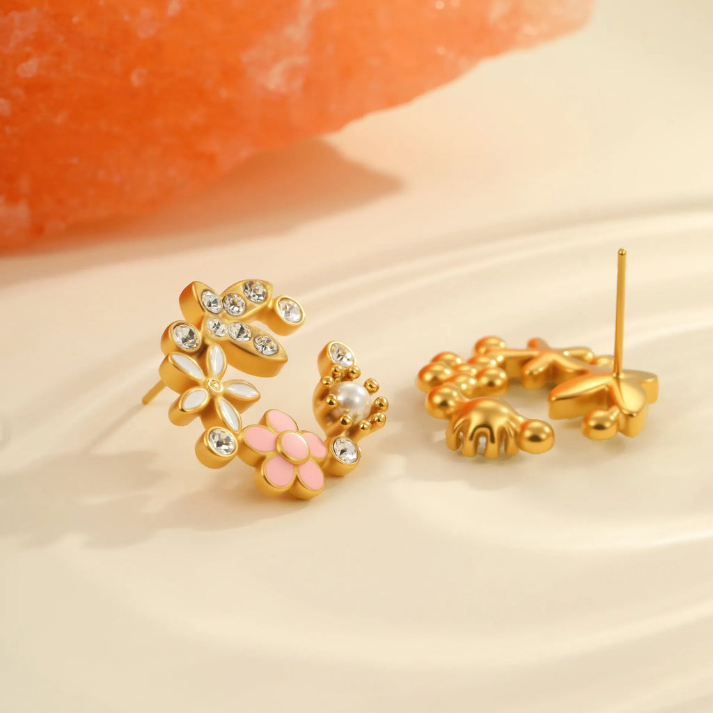 Flower stud earrings with petal design and 18K gold colour electroplating