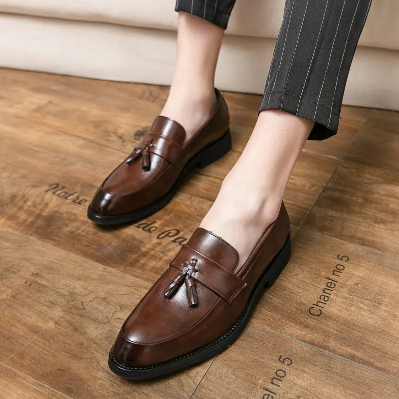 Men's black and brown tassel loafers slip-on business casual shoes with pointed toe and rubber sole