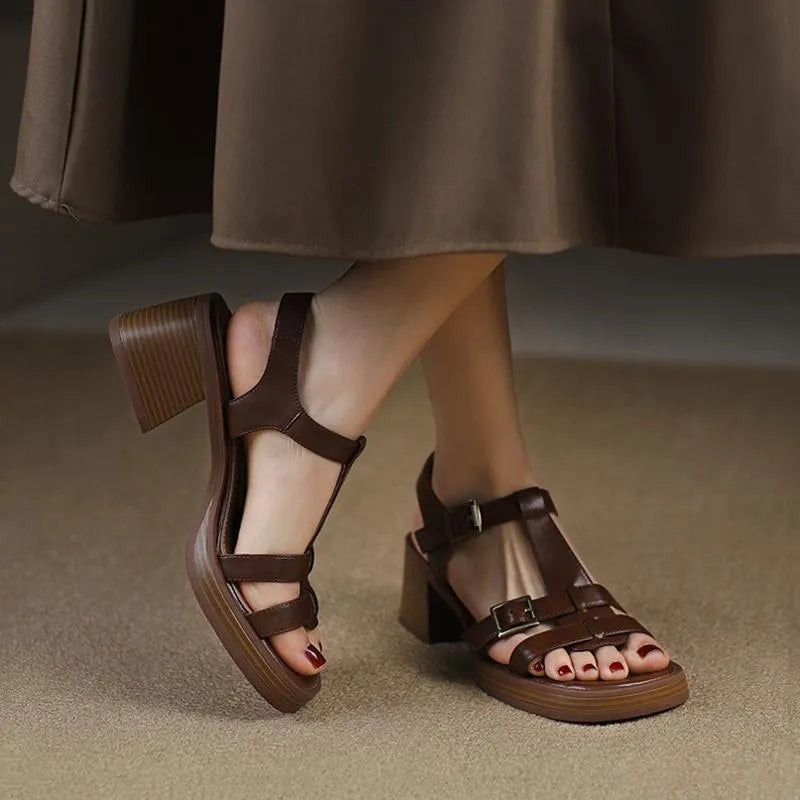 Women's black retro platform sandals with T-buckle and chunky heel