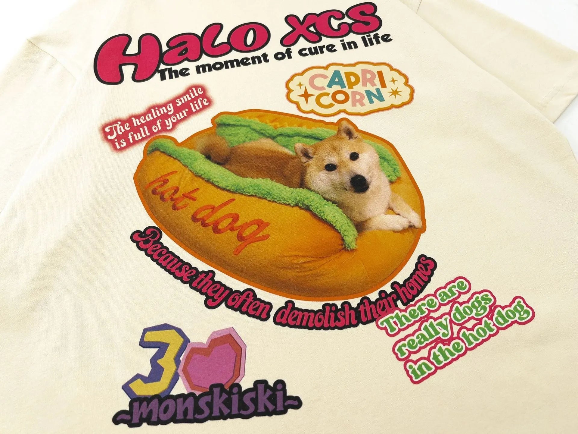 Cartoon hamburger dog printed cotton T-shirt in loose fit casual style
