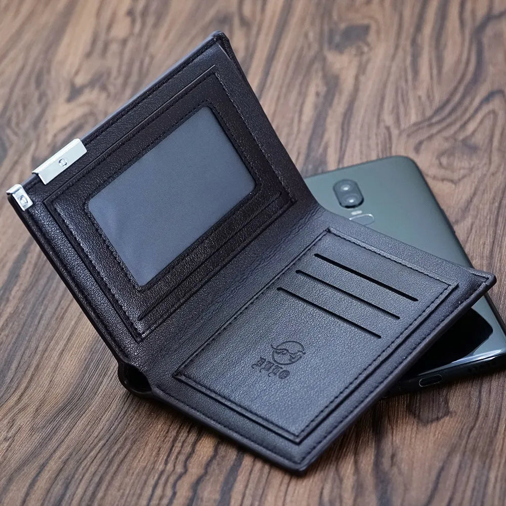 Men's leather wallet with a zip closure, presented as a gift.