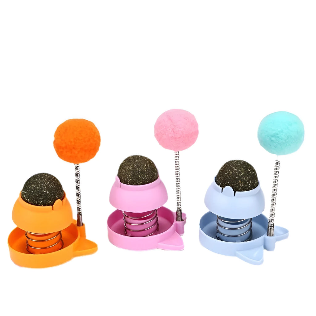Mint-flavoured cat toy ball in blue, orange or pink for self-play and teeth cleaning