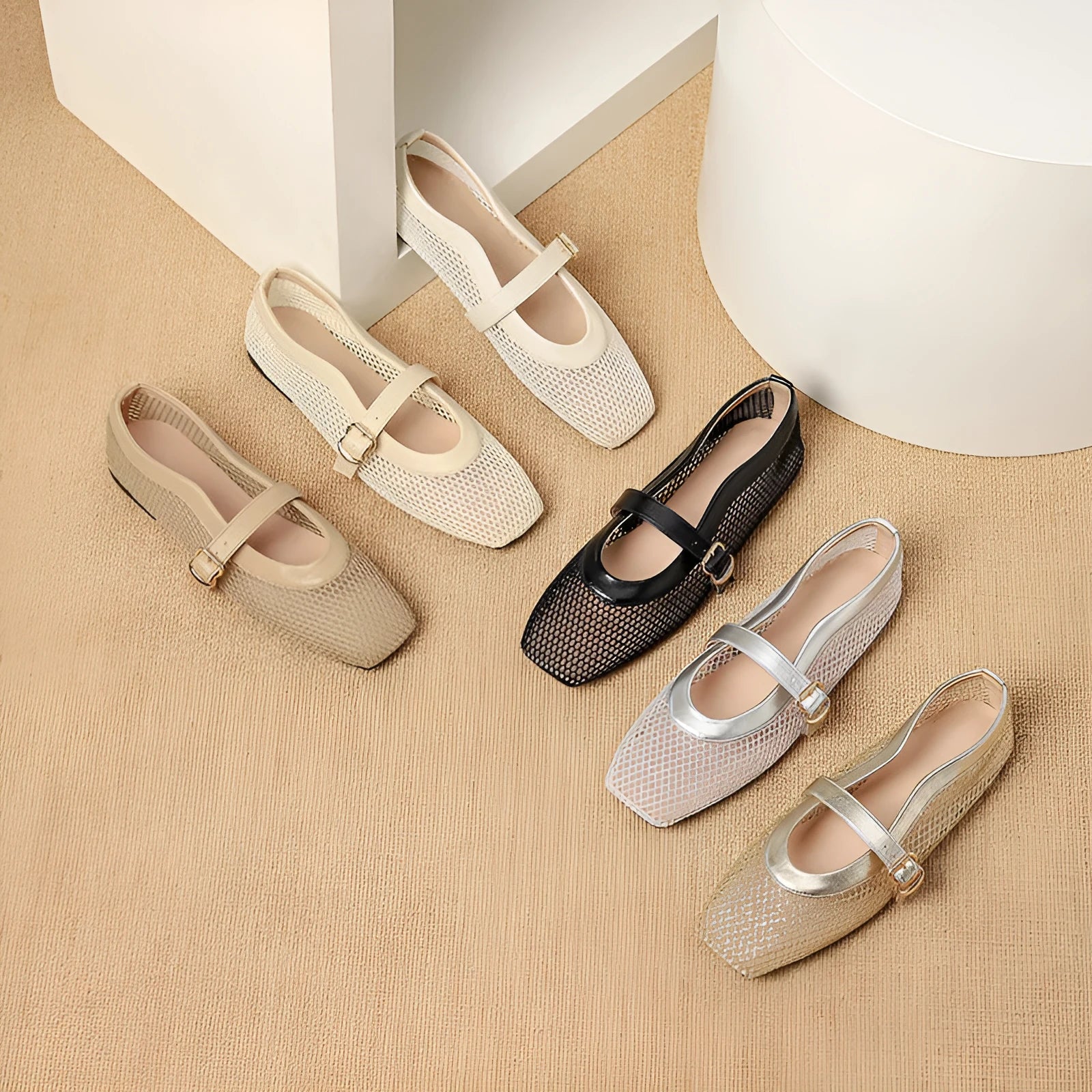 Women's beige mesh flat-heel sandals with a buckle fastening and square toe for hiking.