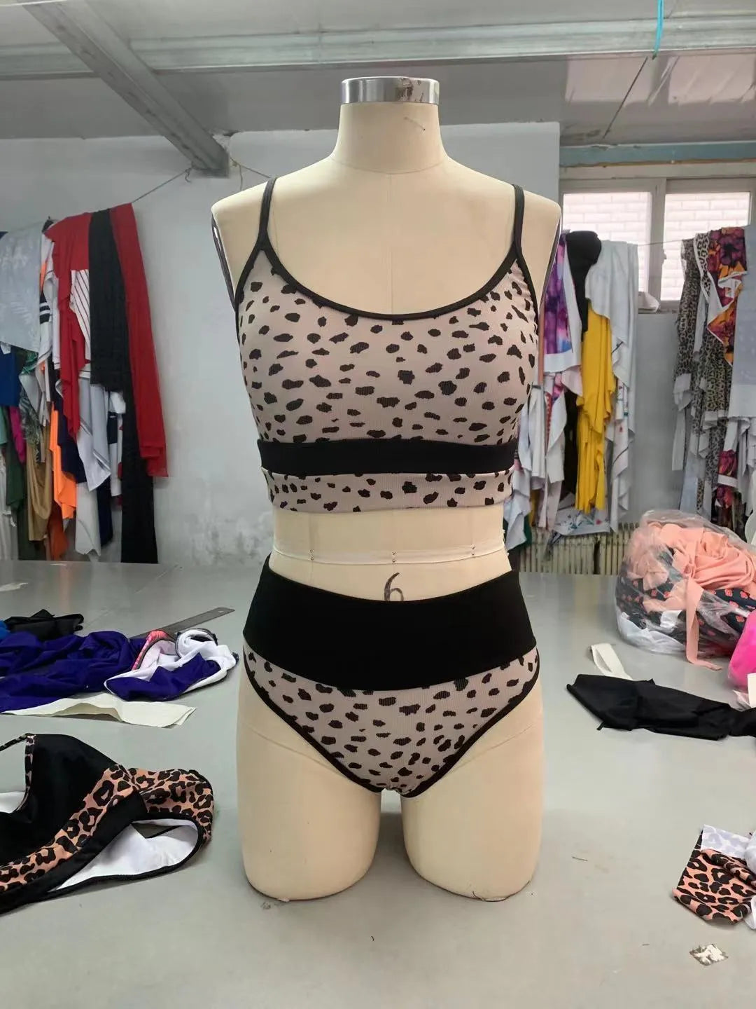 Women's high waist split bikini swimsuit in leopard print or white colour
