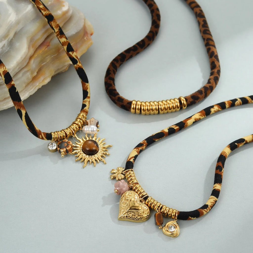 Leopard series geometric pendant stainless steel necklace with 18K gold electroplating on adjustable chain