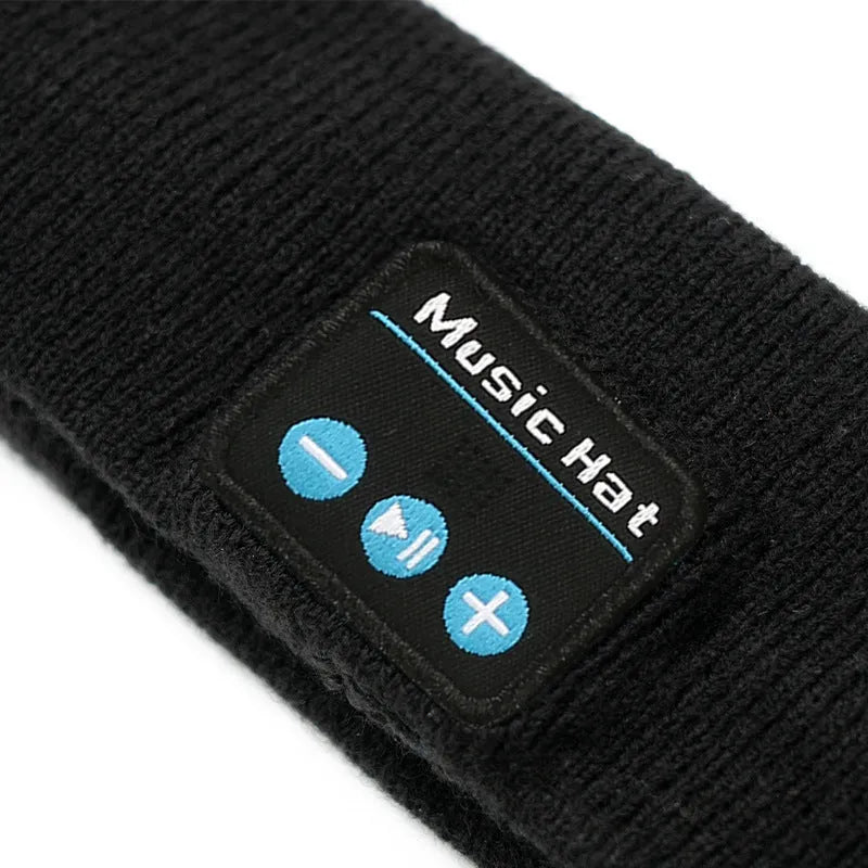 Bluetooth eye mask with removable sports scarf in black, dark grey, or grey-white colours