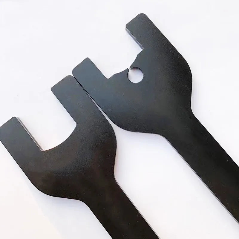 Two-piece alloy steel Land Rover fan wrench set showing 36mm and 40mm metric spanners for auto repair