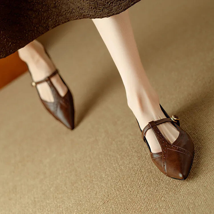 Brown women's leather flat shoes with round toe and mid heel for autumn winter spring seasons
